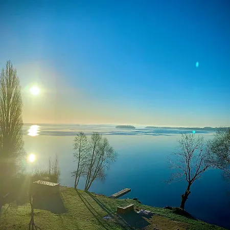 아파트 Am Mit Terrasse