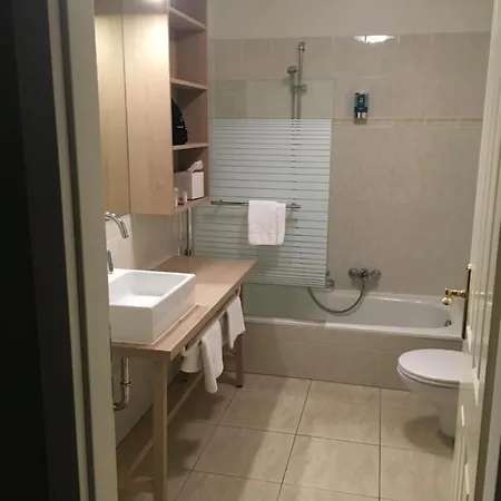 Lejlighed Am Mit Terrasse *